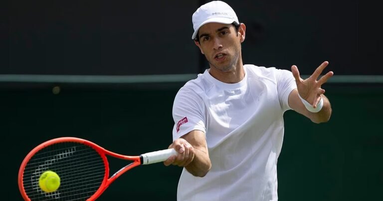 Nuno Borges é eliminado por Medvedev na estreia em Viena.