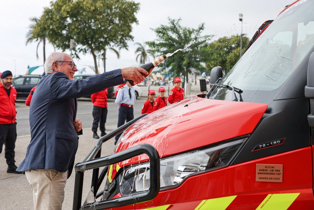 Corpo de Bombeiros voluntários de Setúbal celebra 142 anos
