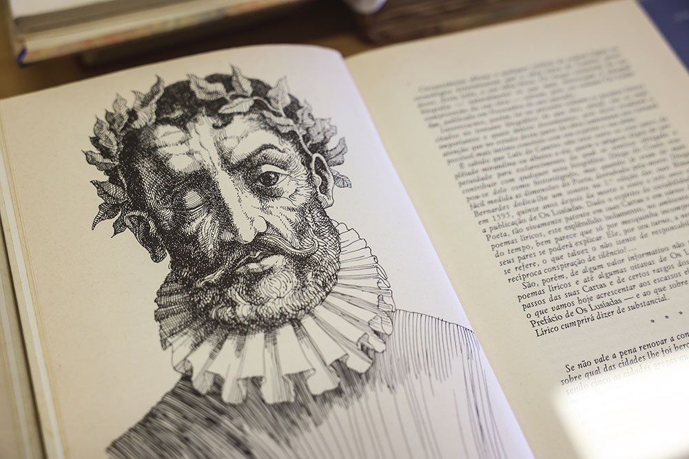 Exposição Comemorativa dos 500 Anos de Luís de Camões em Cancelada