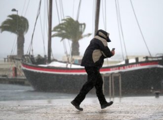 Expectativa de chuvas intensas e ventos robustos