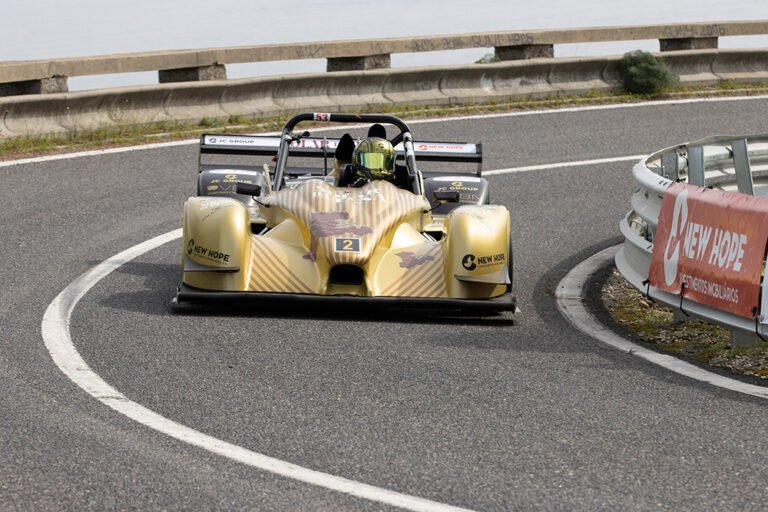 A Escadaria da Arrábida com corrida e aparição urbana