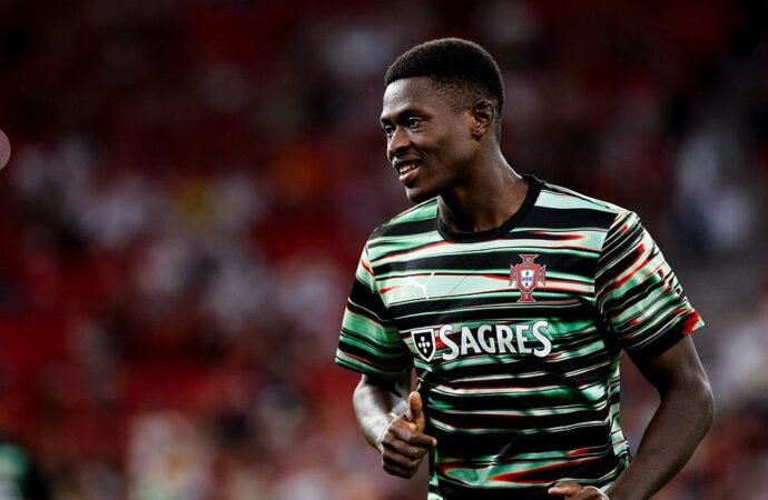 Ceferin reconhece Nuno Mendes: “Possivelmente o atleta mais destacado do momento