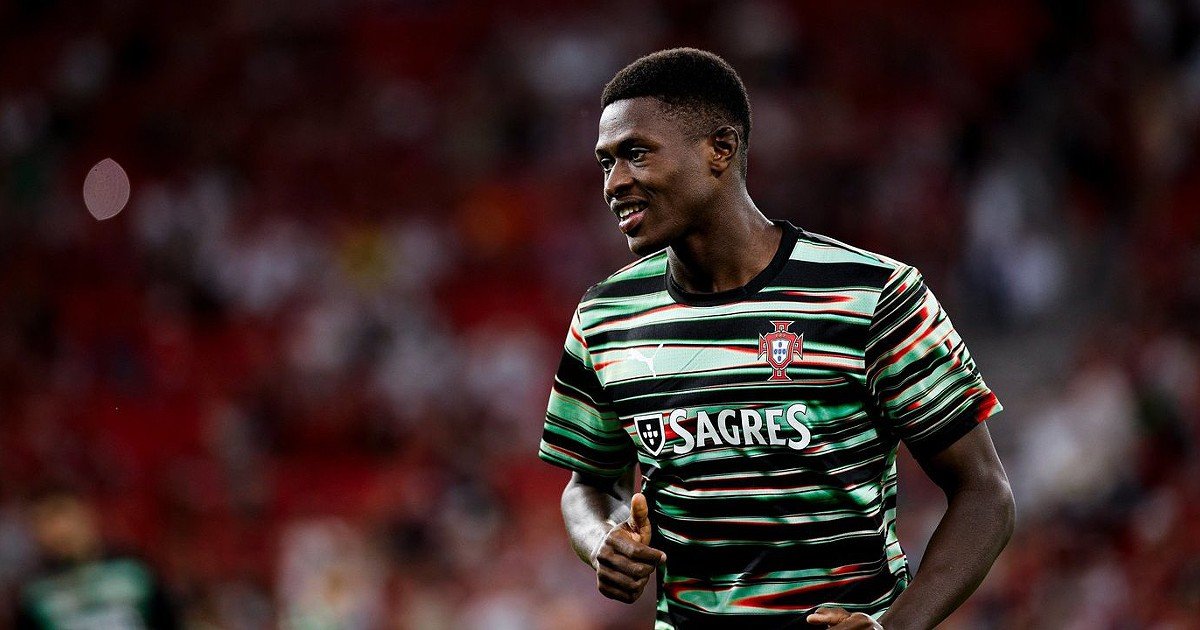 Ceferin reconhece Nuno Mendes: "Possivelmente o atleta mais destacado do momento