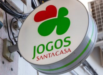 Prêmios de concursos de televisão precisam de pagamento de impostos? Por que vêm em um cartão?