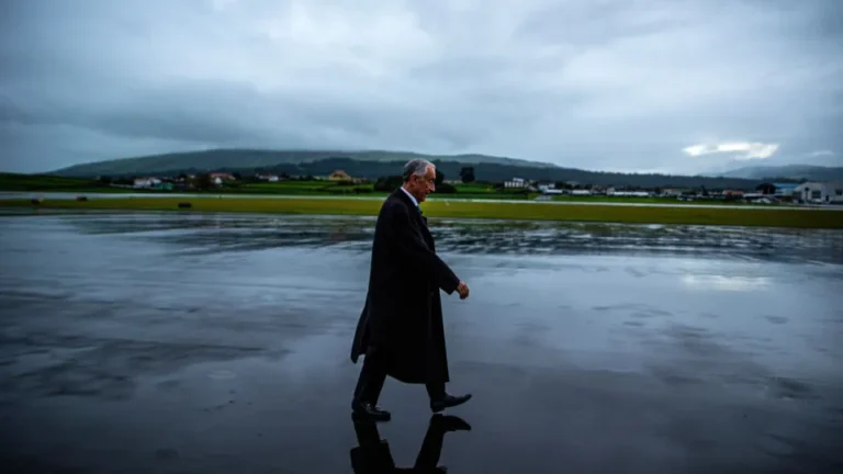 Presidente da República anula deslocação a Corvo devido a condições climáticas adversas