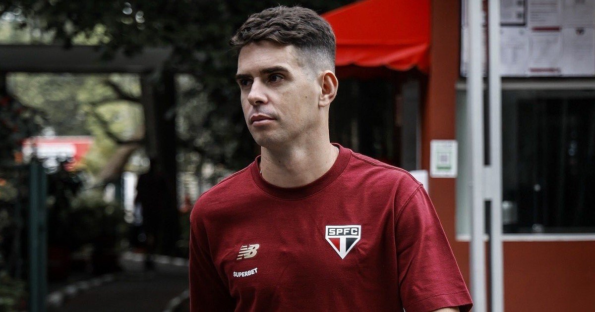 Oscar enfrenta internação por complicação cardíaca e considera encerrar sua trajetória profissional.