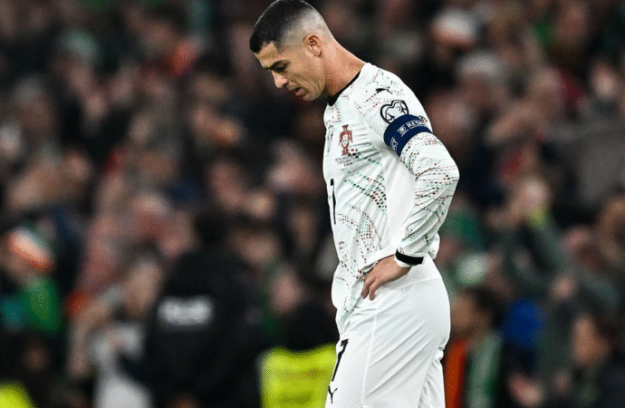 Sanção de Cristiano Ronaldo é de apenas uma partida e já foi cumprida.