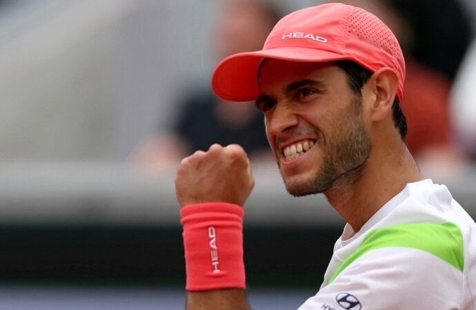 Torneio de Atenas: Nuno Borges supera norte-americano após virada e enfrenta Djokovic nas quartas