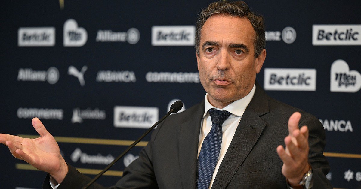 Liga sugere juízes equipados com câmeras para potencializar a experiência televisiva do futebol