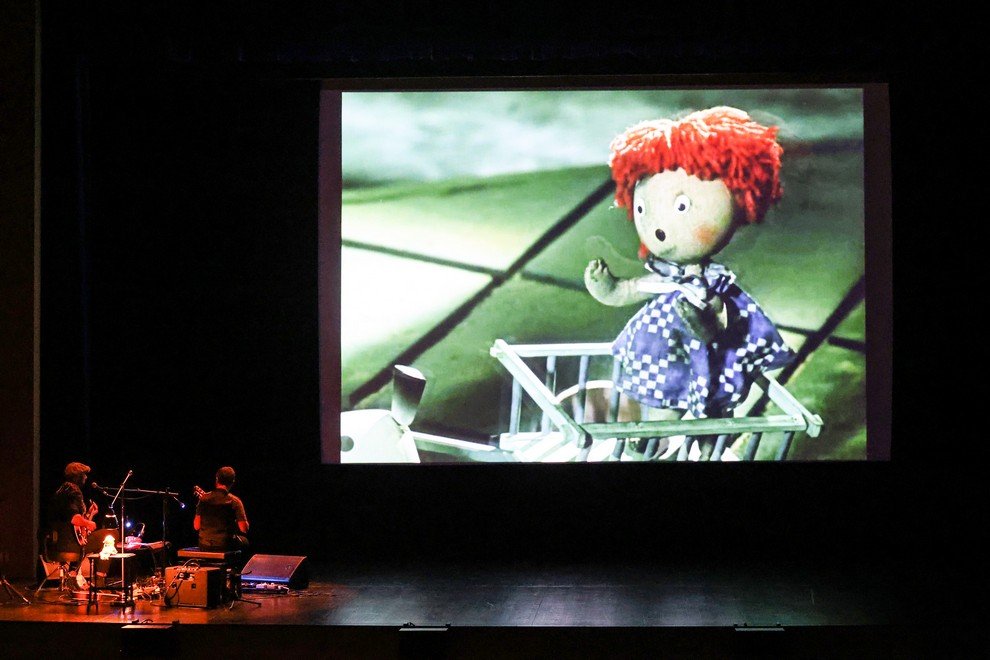 Festival de Cinema encerra com exibição voltada para os lares