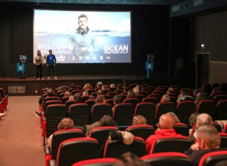 Cinema Charlot explora a maravilha dos mares