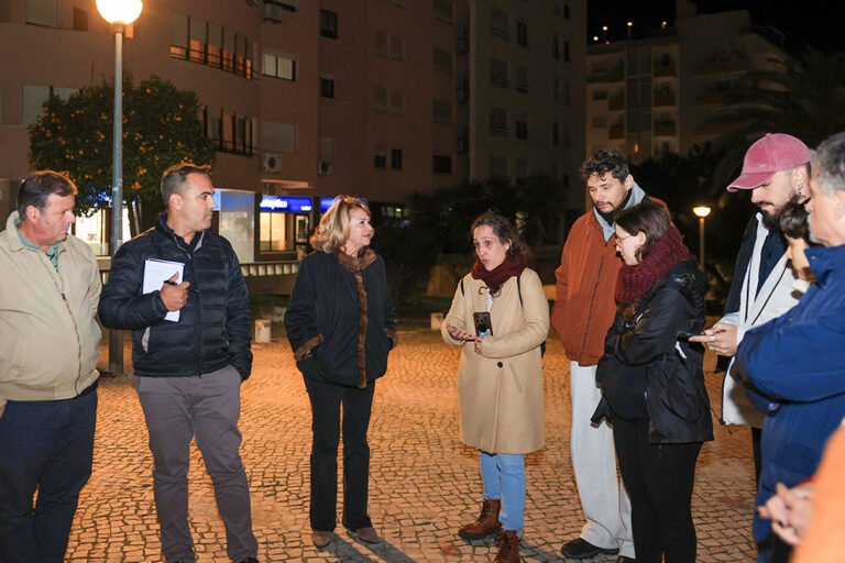 Autarquia de Setúbal informa cidadãos sobre intervenção na Avenida de Moçambique