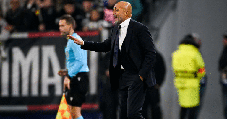 Rui Borges, mesmo sendo novo, entende como fazer o time atuar