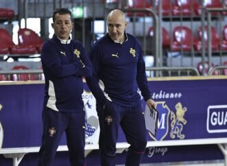 Selecionador nacional aspira às “quartas” do Mundial feminino contra o Japão: “Competir a sério, não permitir que respirem