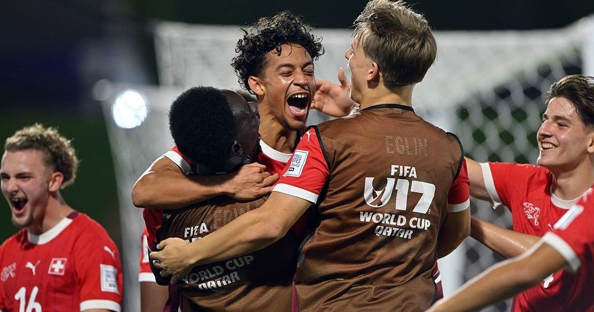 Suíça supera Irlanda e enfrentará Portugal nas quartas de final do Campeonato Mundial sub-17