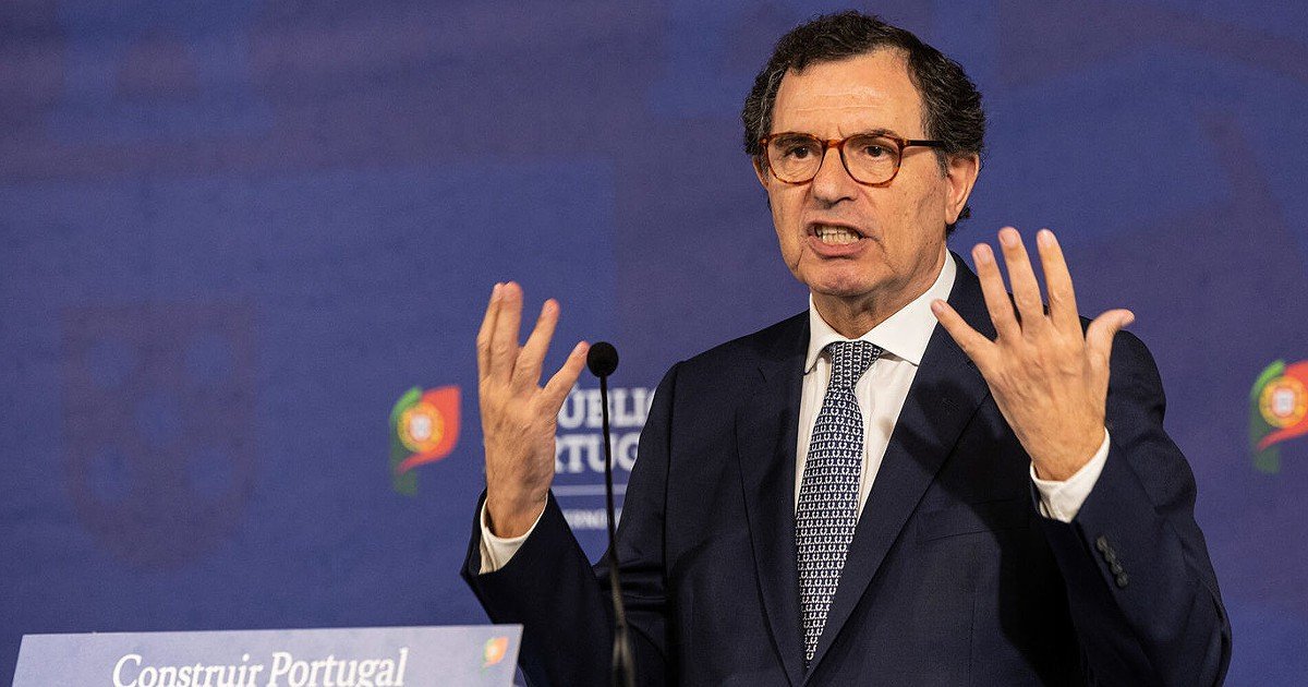 Titular da Fazenda deseja "utilizar Cristiano Ronaldo para captar investimentos em Portugal