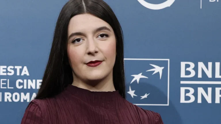 Sobre a Queda" por Laura Carreira: Nominado aos Prêmios de Cinema Europeus.