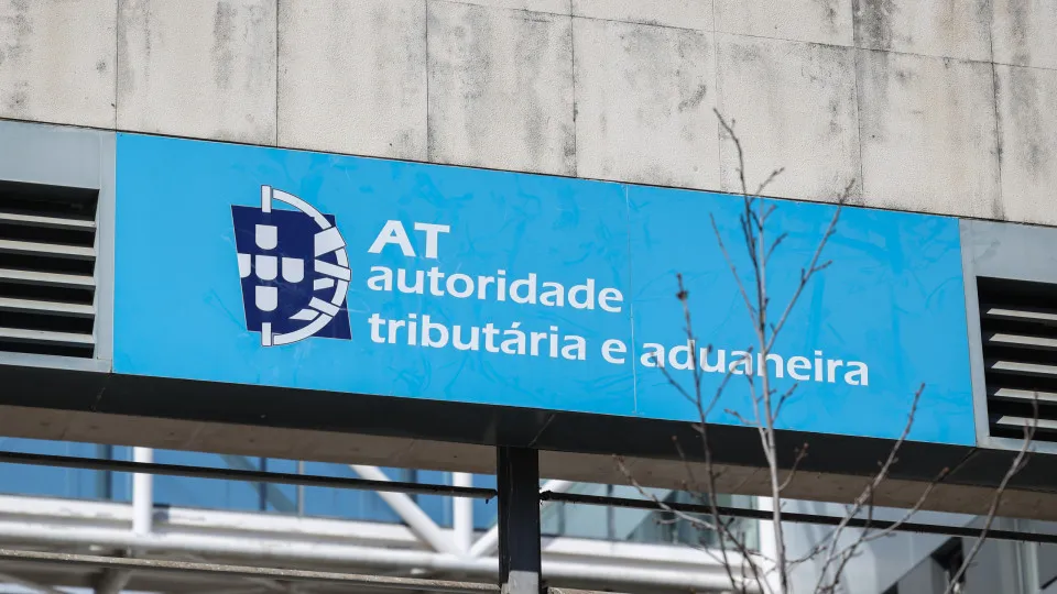 Autoridades fiscais arrecadam mais de 67 milhões com cobrança coercitiva.