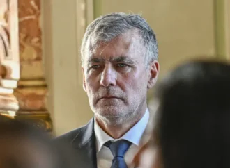 Estamos em um processo de desertificação, é essencial focar no setor primário