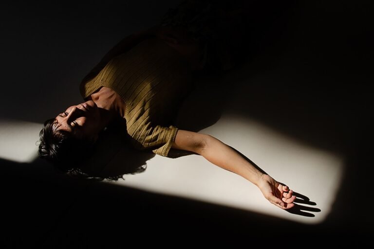 A Performance transforma recordações da audiência em movimento