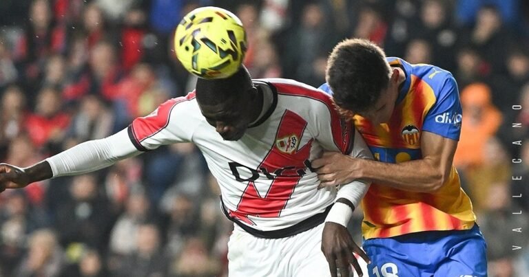 LaLiga: Rayo Vallecano e Valencia terminam 14.ª rodada em igualdade