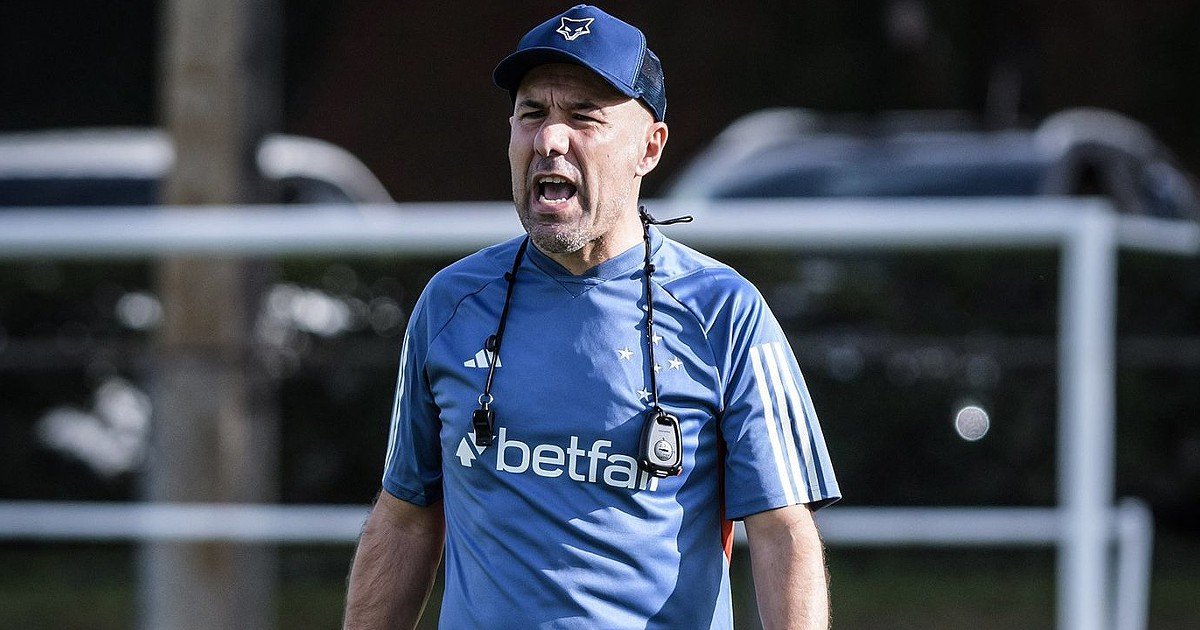 Leonardo Jardim declara interrupção na trajetória: "Bem-estar físico e psicológico deve ser resguardado