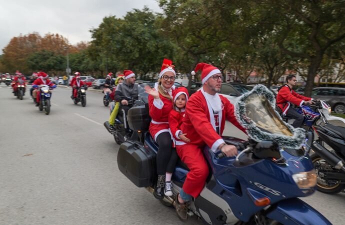 Celebração de Natal em Passeio Motorizado