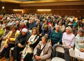 Celebrações Natalinas para Idosos em São Sebastião