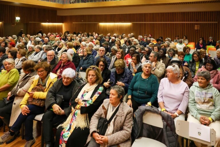 Celebrações Natalinas para Idosos em São Sebastião