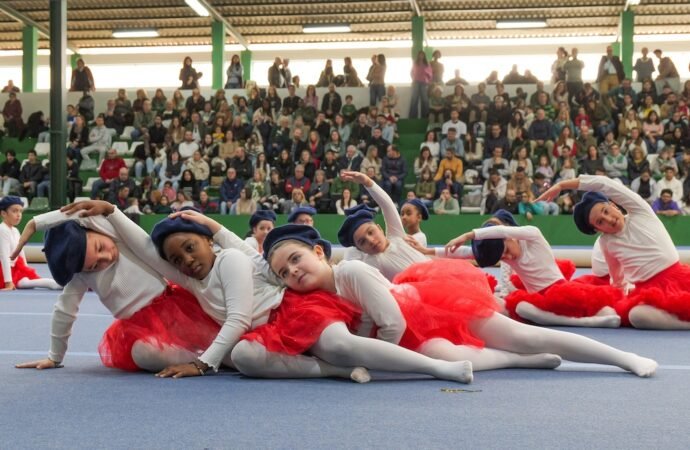 Festival Natalino do Vitória reuniu mais de 700 atletas da ginástica
