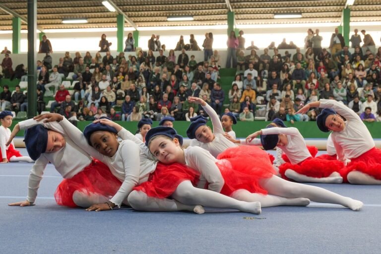 Festival Natalino do Vitória reuniu mais de 700 atletas da ginástica