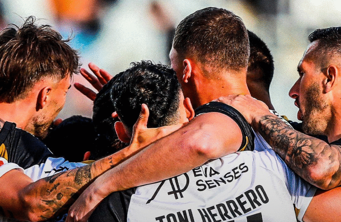 Farense triunfa sobre Vizela na conclusão da 13.ª jornada da II Divisão