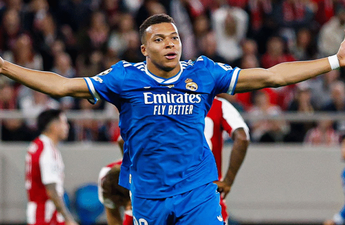 Mbappé a três tentativas de superar marca de Cristiano Ronaldo no Real Madrid