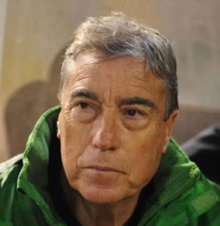 Lamento pela partida do eterno vitorioso Carlos Cardoso