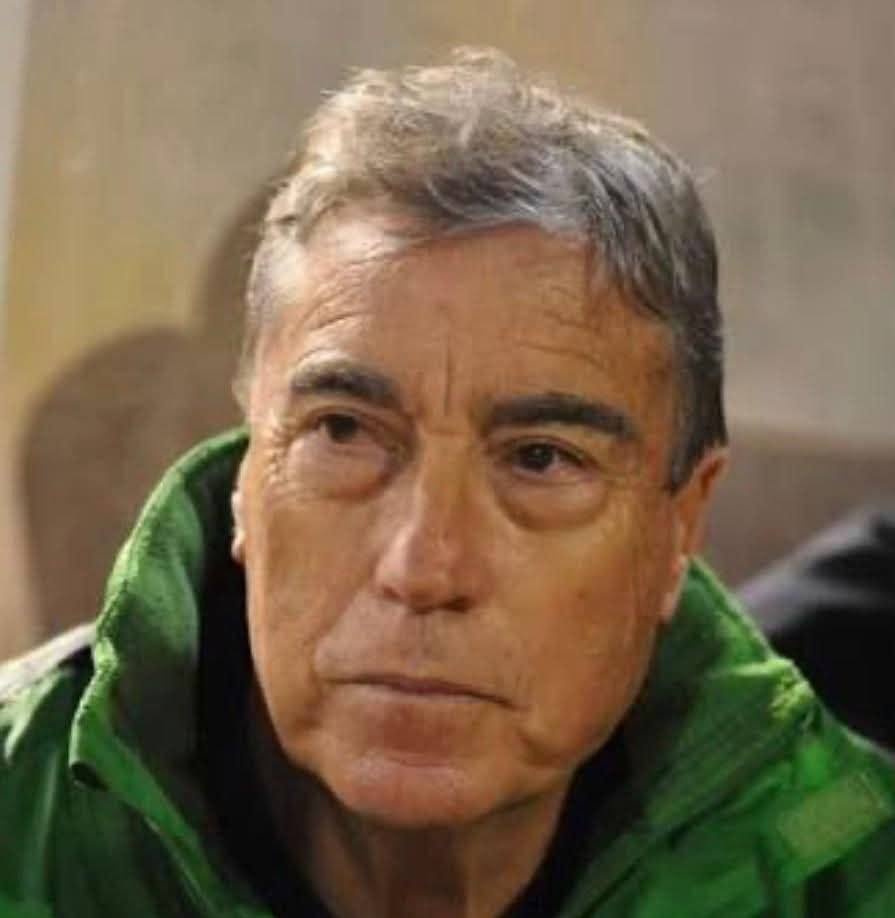 Lamento pela partida do eterno vitorioso Carlos Cardoso