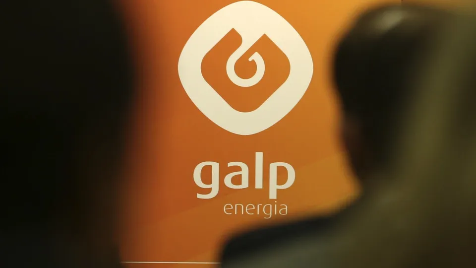 Galp diminui despesas energéticas em 4% na fatura de eletricidade e em 14% na conta de gás natural.