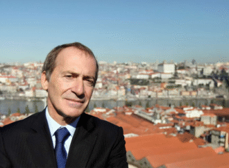 Câmara de Gaia pretende reduzir impostos do IRS para lares e da contribuição sobre as empresas