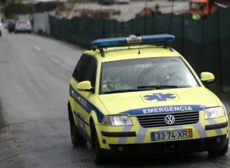 Um falecido e um ferido em colisão com caminhão, automóvel e moto em Alenquer – PPulse