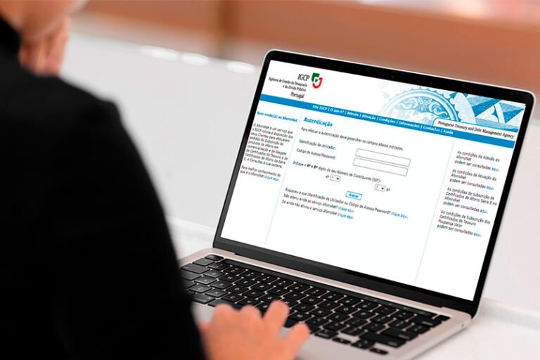 Poupanças: Seguras e Simples de Administrar