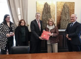 Entidade Jurídica Premia Prefeitura de Setúbal