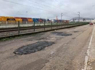 Prefeitura corrige problemas imediatos nas ruas de tráfego