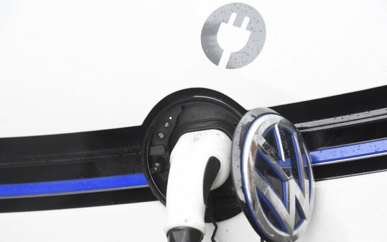 Ifo aponta que cenário corporativo no setor automobilístico da Alemanha mostra leve avanço em dezembro