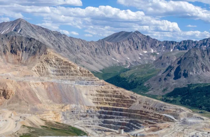 Minérios essenciais estão ocultos à vista nas minas dos EUA