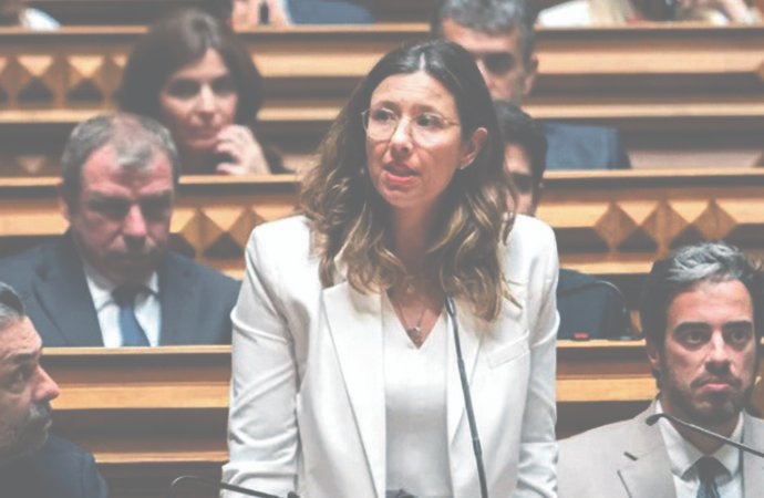 Crise de Saúde Mental: IL solicita reunião imediata à titular da Administração Pública por deficiências no SIRESP