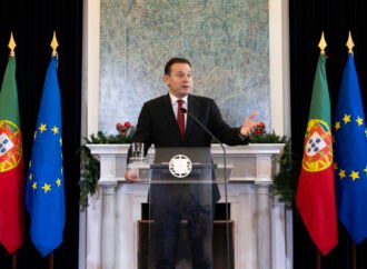 Administração estende estado de emergência no território até 8 de fevereiro e revela ações de 2,5 bilhões.