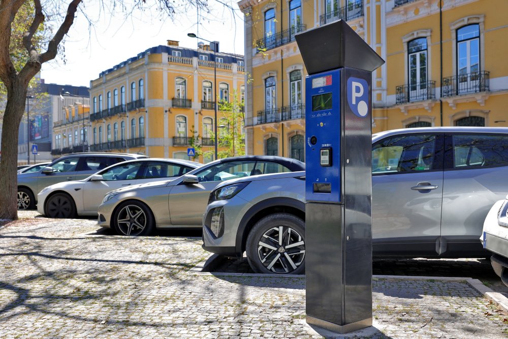Acordo reduz em 25 anos a duração do contrato de estacionamento pago e encerra disputas legais