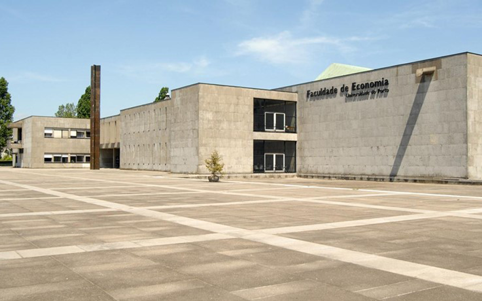 O maior evento de recrutamento do Brasil retorna à Escola Superior de Economia do Porto