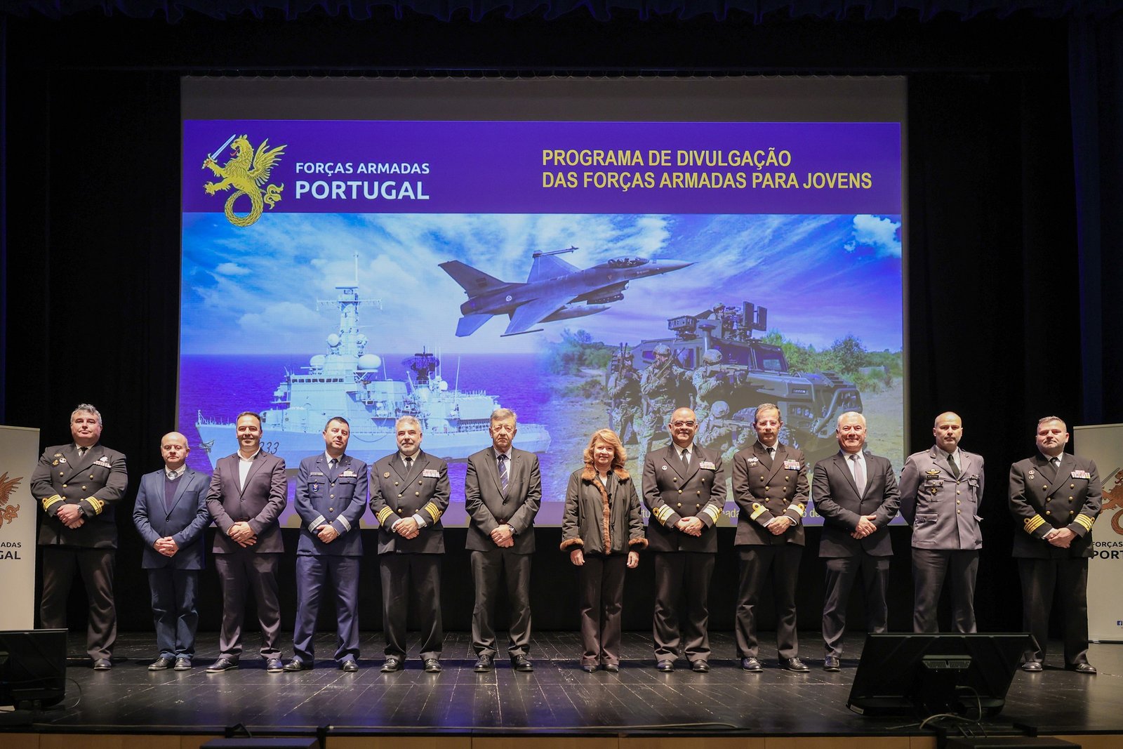 Militares apresentam