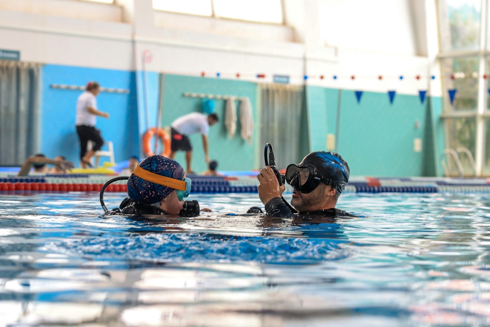 Projeto Infantil Imersa 120 estudantes em submersões e iniciativas ecológicas