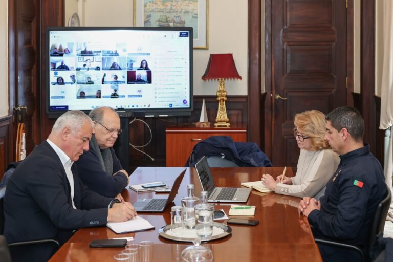 Autoridades aprovam implementação do Programa Local de Resposta de Segurança Civil de Setúbal